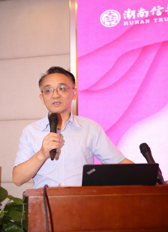 weiai1.jpg